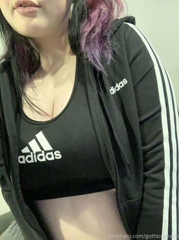 gothiccpeach