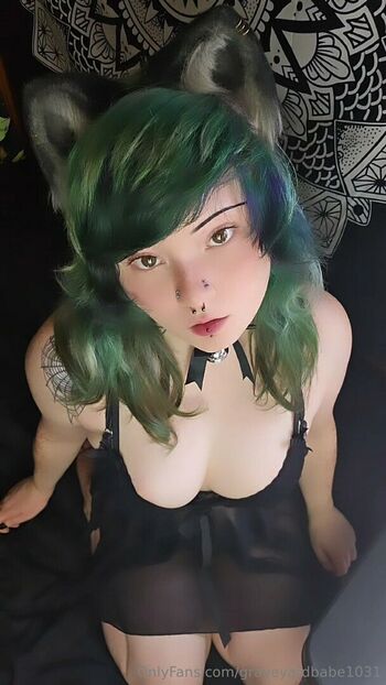 graveyardbabe1031