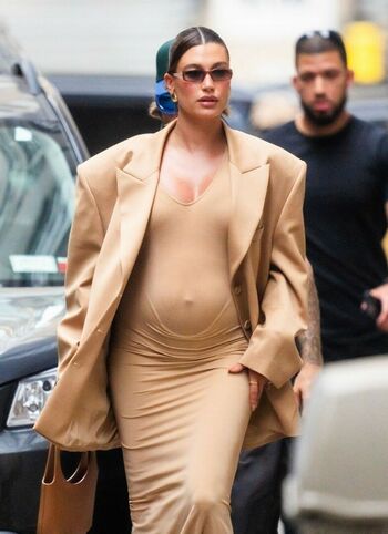 Hailey Baldwin Bieber