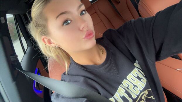 Hailey Sigmond