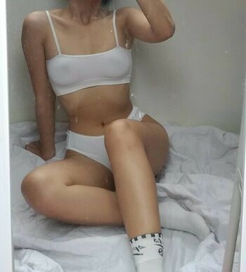 Haley_thesadgirl
