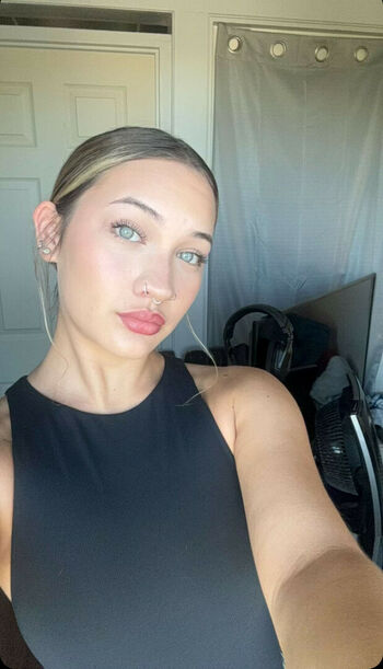 Halia Beamer