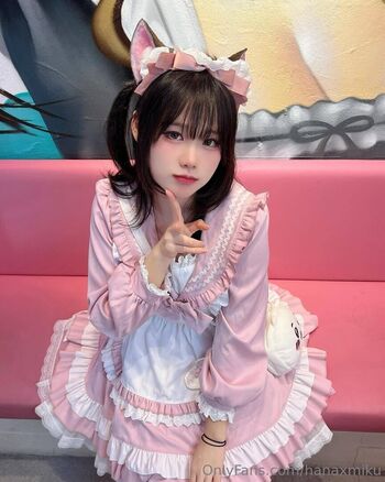 hanaxmiku