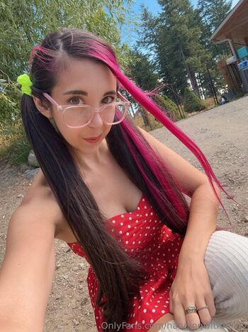 hangingwithmisty