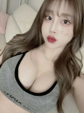 Haruzzxng 하루짱__