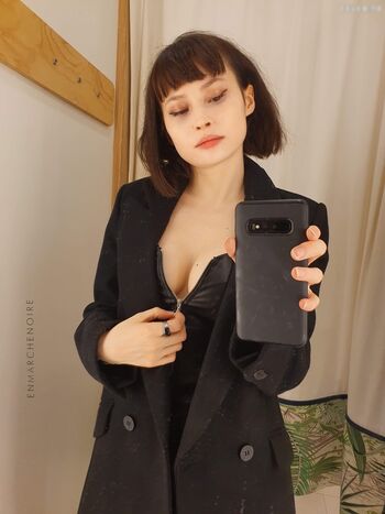 Helene Marchenoire | ENMARCHENOIRE