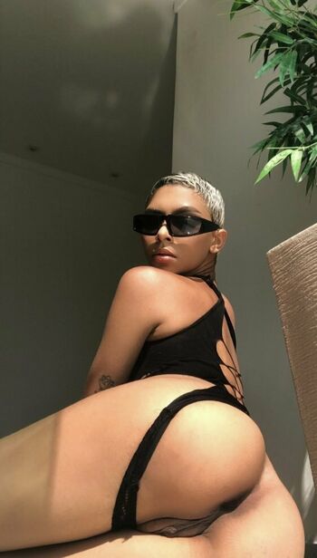 Heloa Green