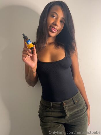 herbalistbabe