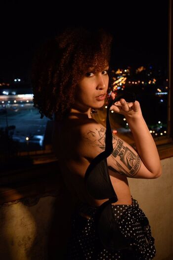 Hey.solange