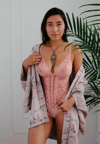 Hitomi Mochizuki