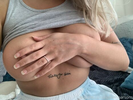 Hollie M Parsons