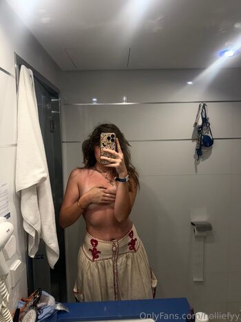 holliefyy