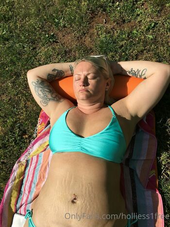 holliess1free