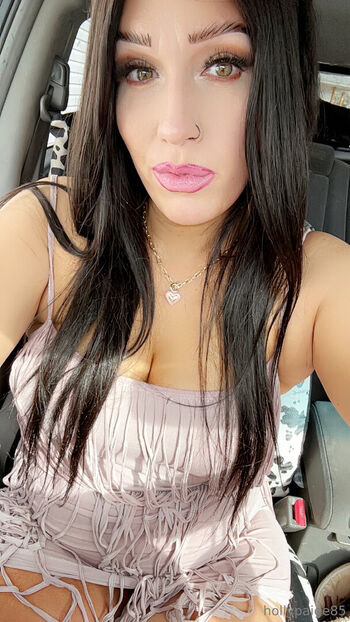 hollypaige85