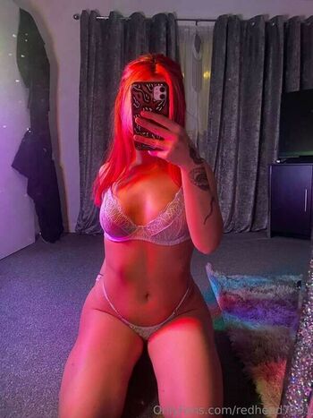 hollyscott77