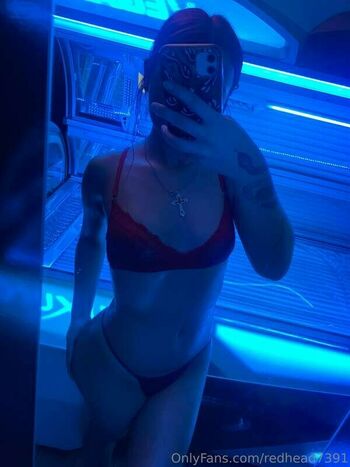 hollyscott77