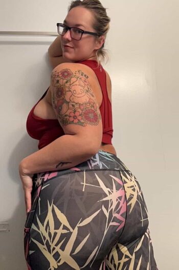 HoneybeeHarlow