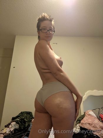 honeycake93