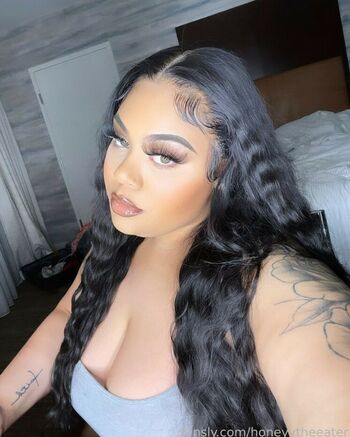 Honeyytheeater