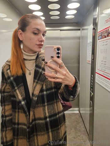 hot_ginger5777