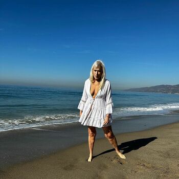 Hot Mama