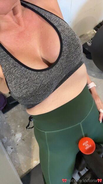 hot_wife_victoria
