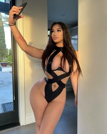 Hot4lexi