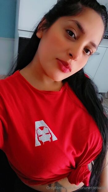 hotbrunettebabe