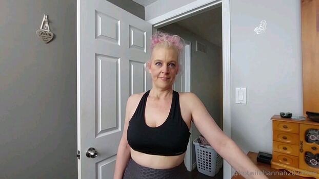 hotwifehannah2024free