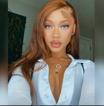 iamqueen_as
