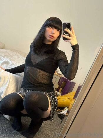 icky_peach