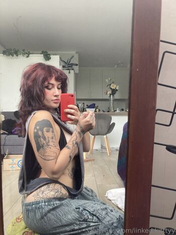 iinked.kitttyy