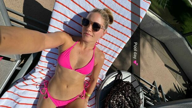 iJustine