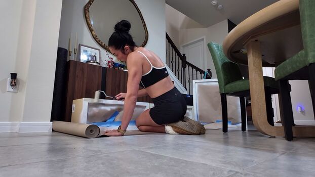 Indi Hartwell