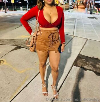 indianhotwife