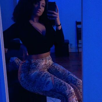 Ines Curly