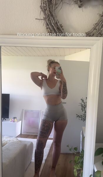 Inkedgirl98_