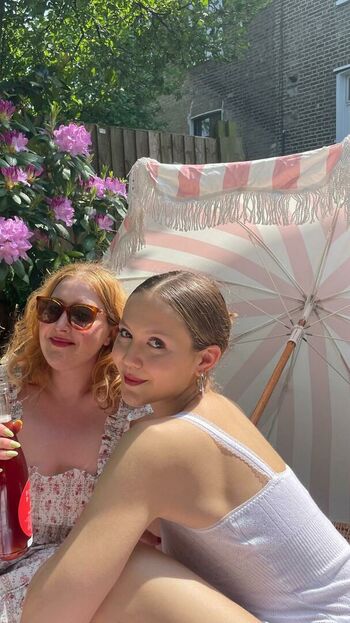 Iris Apatow