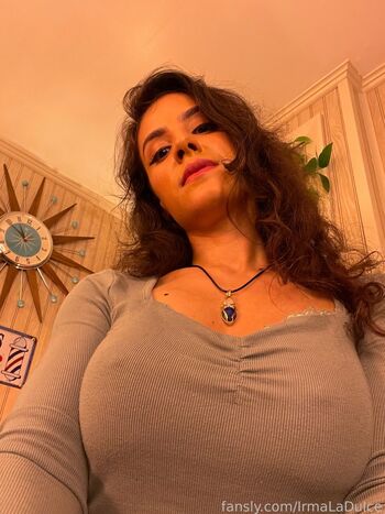 Irma La Dulce ASMR