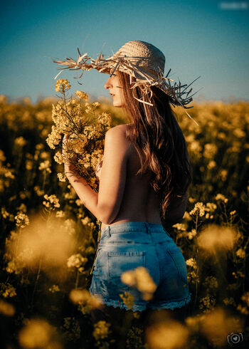 Isa._belle._