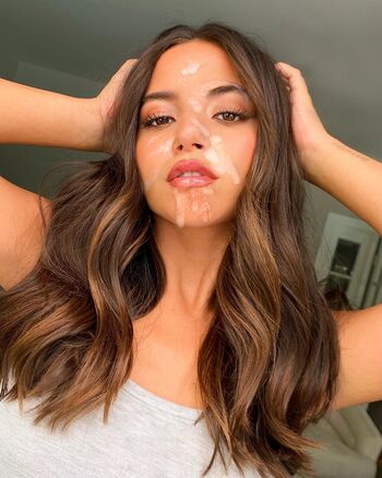 Isabela Merced