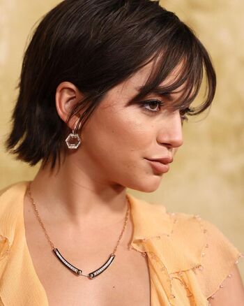 Isabela Merced