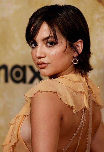 Isabela Merced