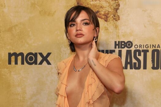 Isabela Merced