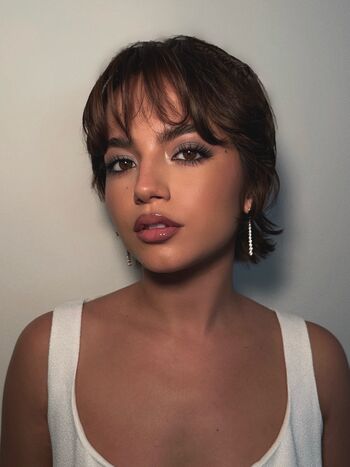 Isabela Merced