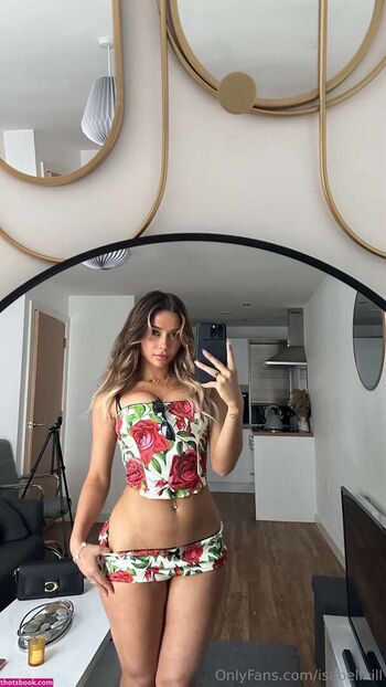 Isabell Hill