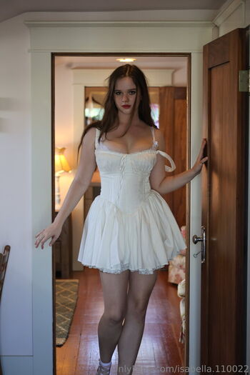 Isabella 110022