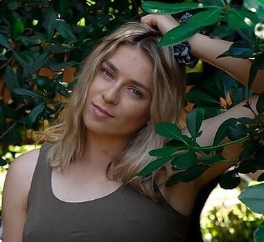 Isabella Corrine