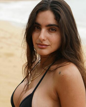 Isabella Ladera
