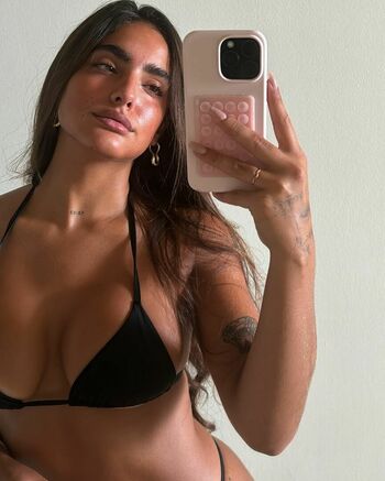 Isabella Ladera